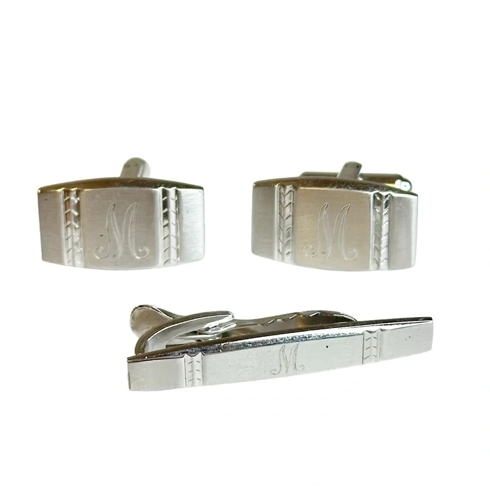 Hickok Vintage Mid Century M Monogram Initial Tie Clip & Cuff Link Set